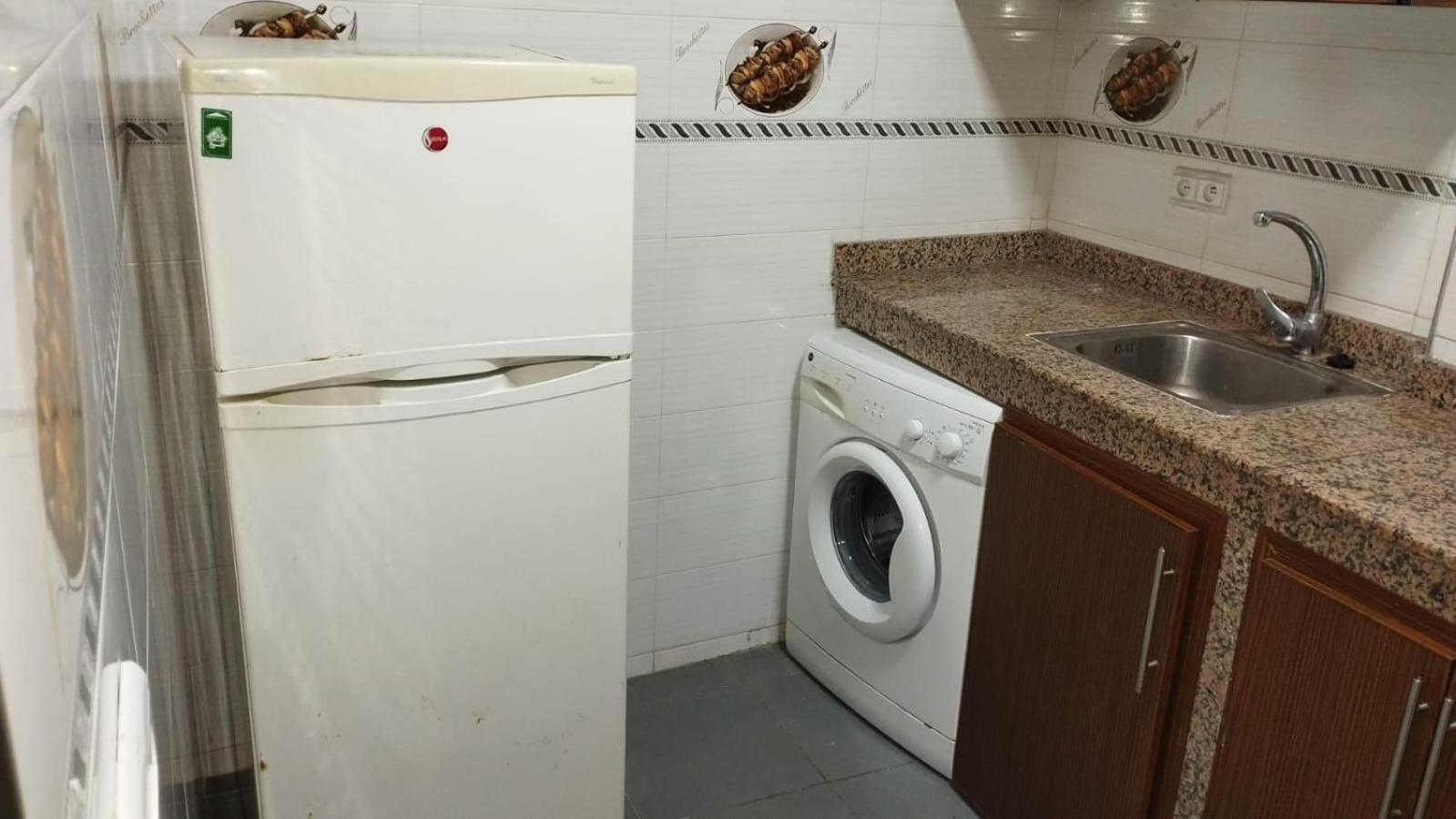 Hotel Al Andalous Fnideq Bagian luar foto